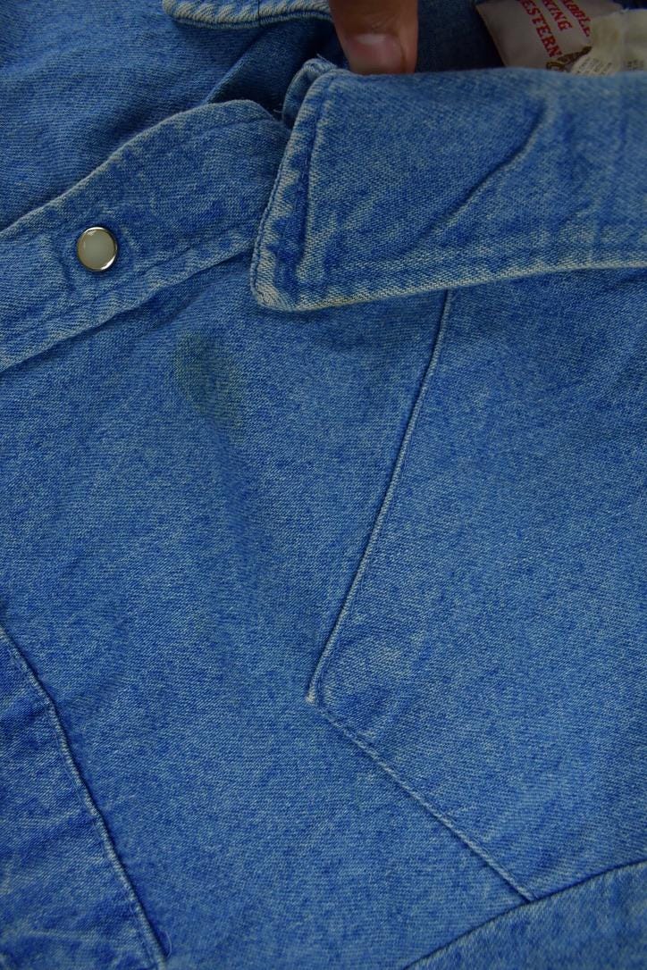 Vintage 1990s Saddle King Western Denim South Western Style Pearl Snap Button Up Rodeo Shirt