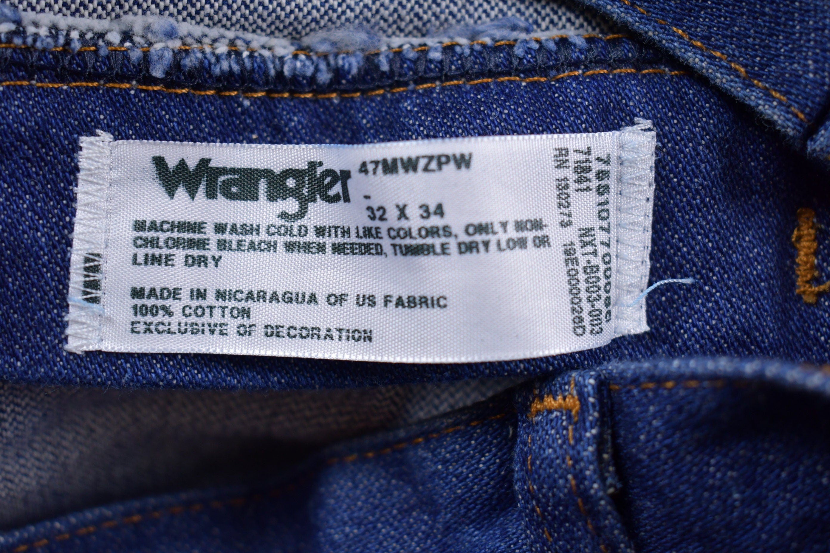 Vintage 1990's Wrangler Blue Jeans 32 x 35