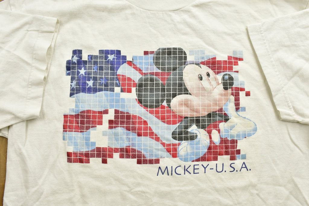 Vintage 90's Mickey USA Cartoon T-Shirt
