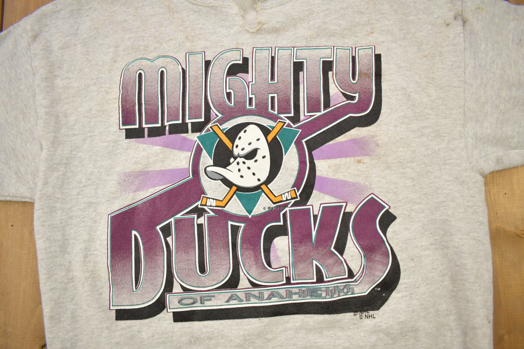 Vintage 1990s Mighty Ducks Of Anaheim NHL Logo 7 Crewneck Sweatshirt