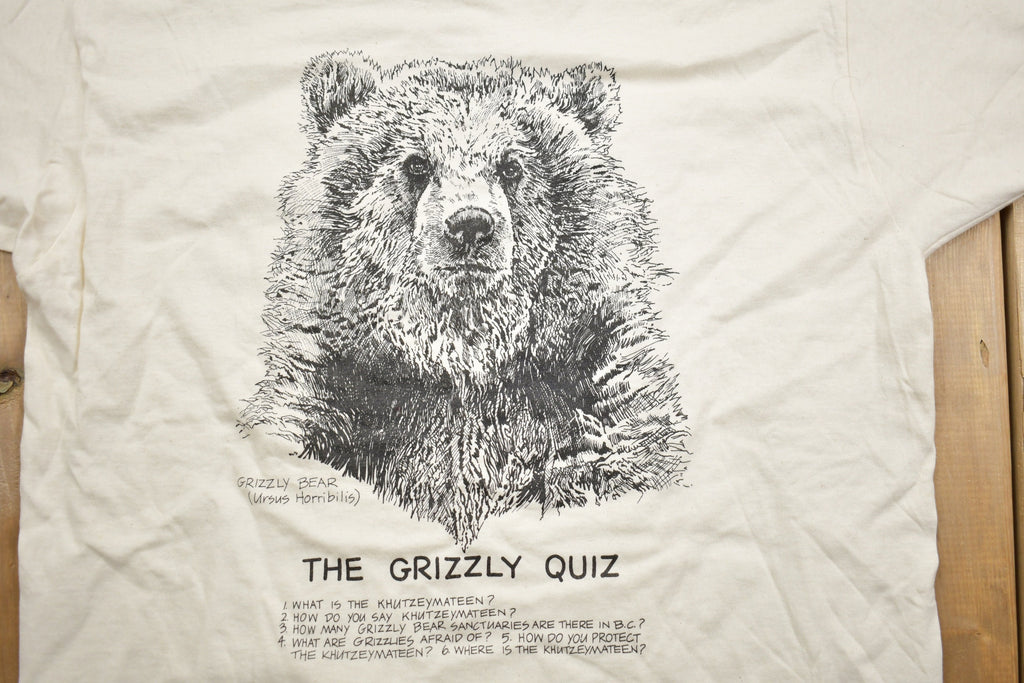 Vintage 1990s Funny Bear Themed Souvenir T Shirt
