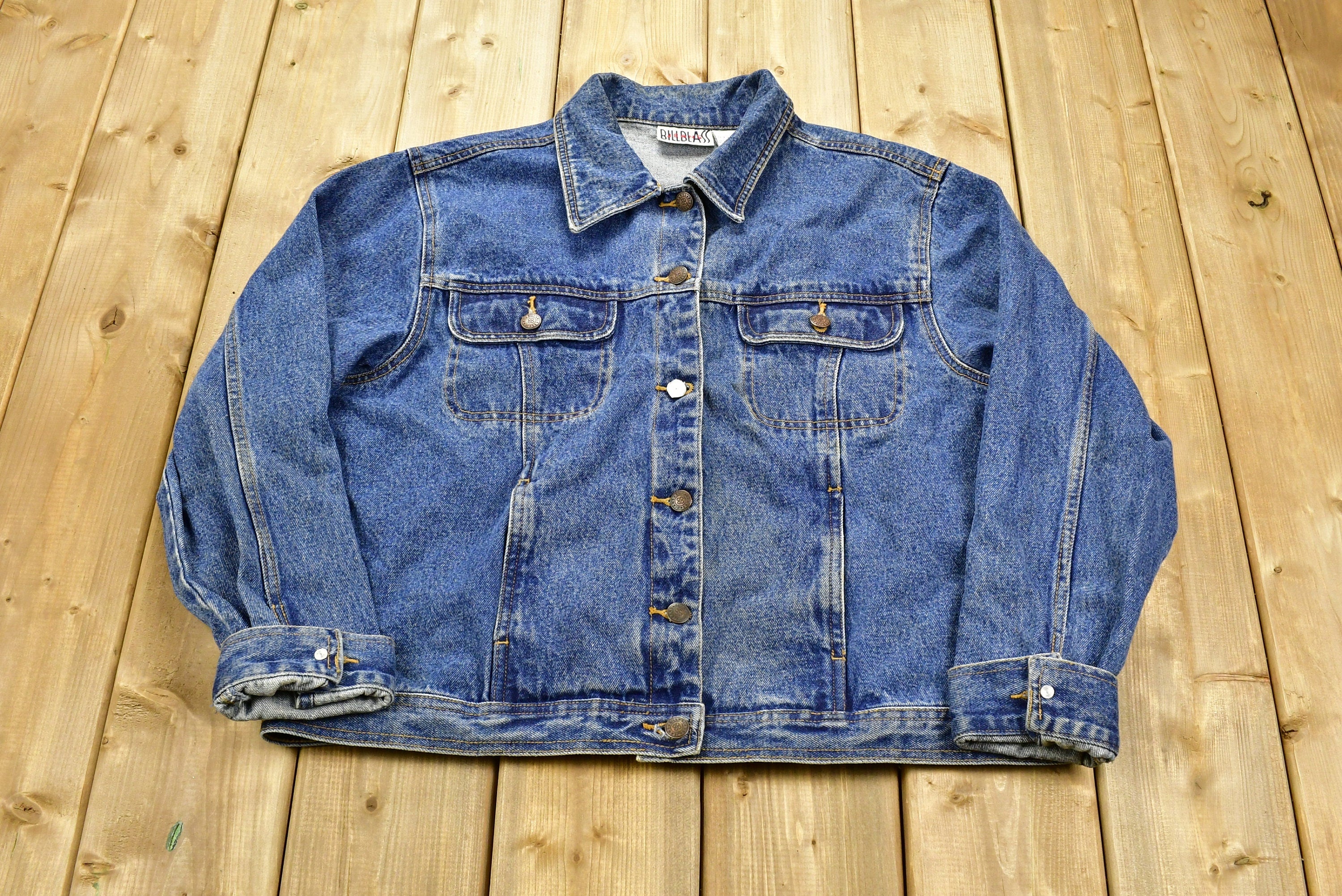 Vintage 1990s Bill Blass Jeans Denim Jean Jacket / Vintage Denim / Streetwear / Vintage Fall Outerwear / Fall Jacket / Medium Wash