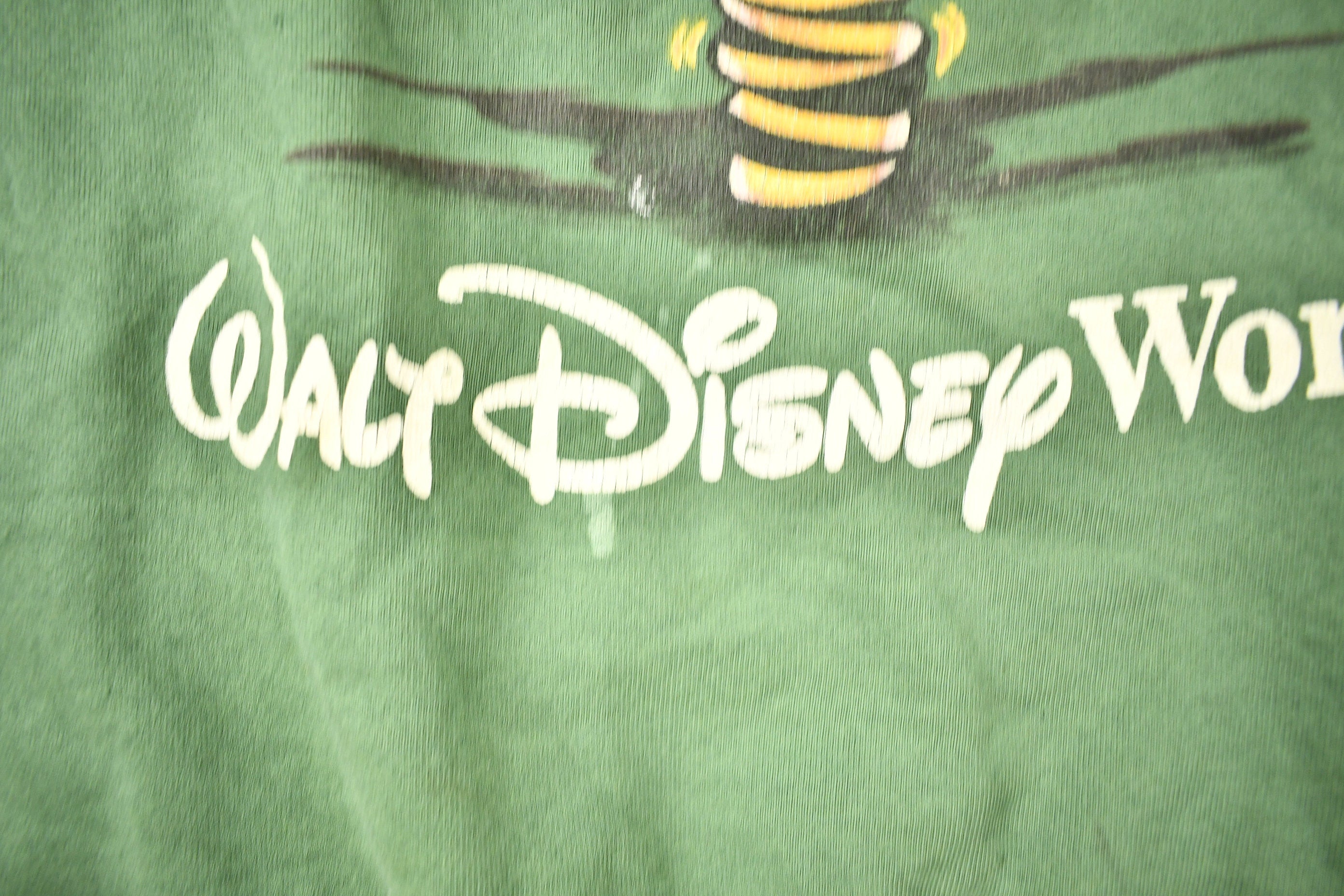 Vintage 1990s Walt Disney World Tigger Graphic Disney Crewneck