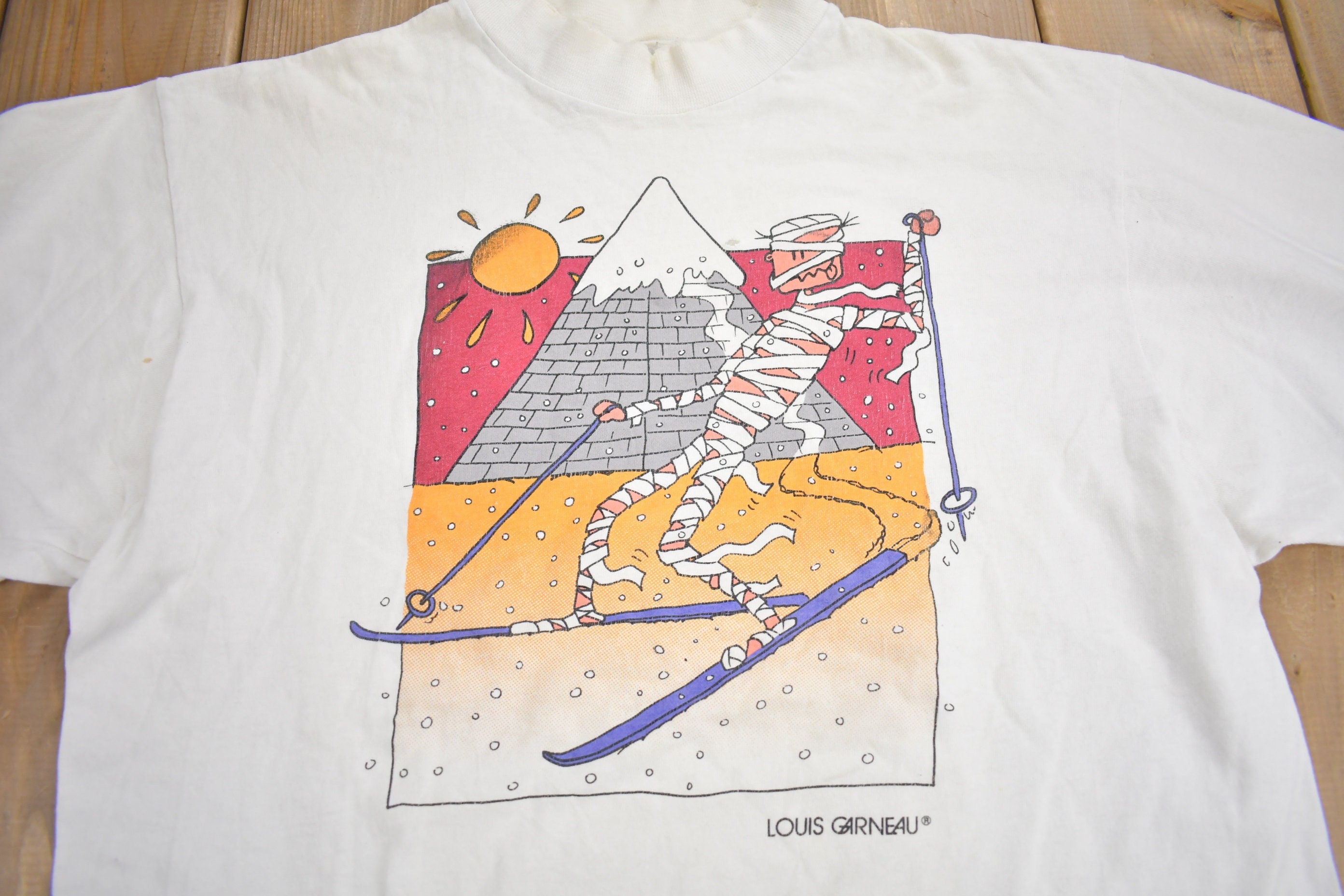 Vintage 1990s Desert Skiing Graphic Long Sleeve T Shirt