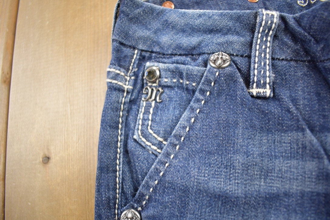 Vintage Y2K Miss Me Bedazzled Low Rise Jeans Size 26x31