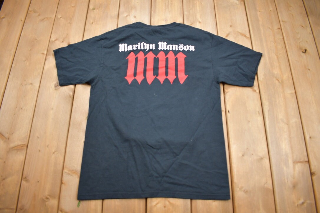 Vintage 2004 Marilyn Manson Graphic T Shirt
