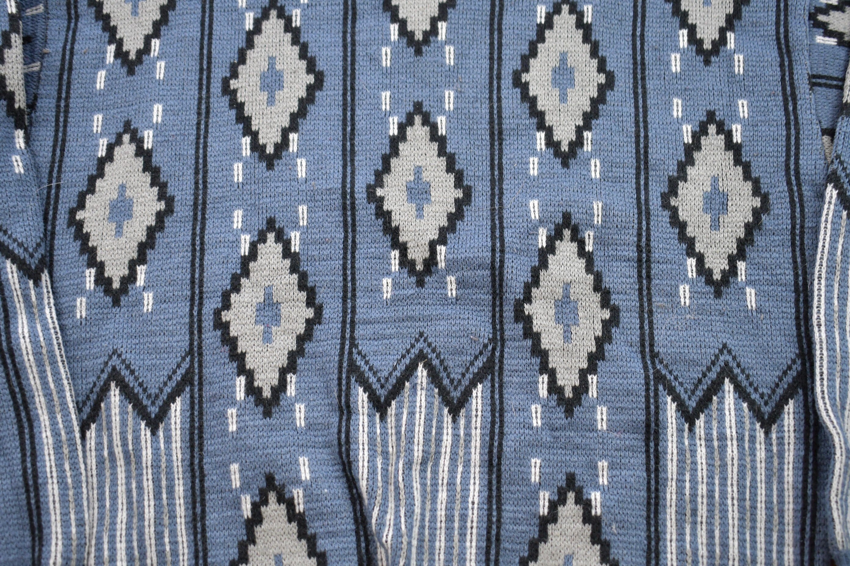 Vintage 1990s All Over Print Knitted Crewneck Sweater