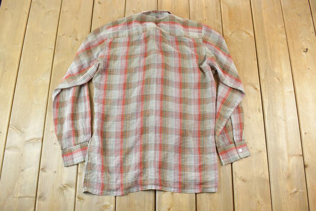 Vintage 1980s Red Plaid Western Button Up Shirt