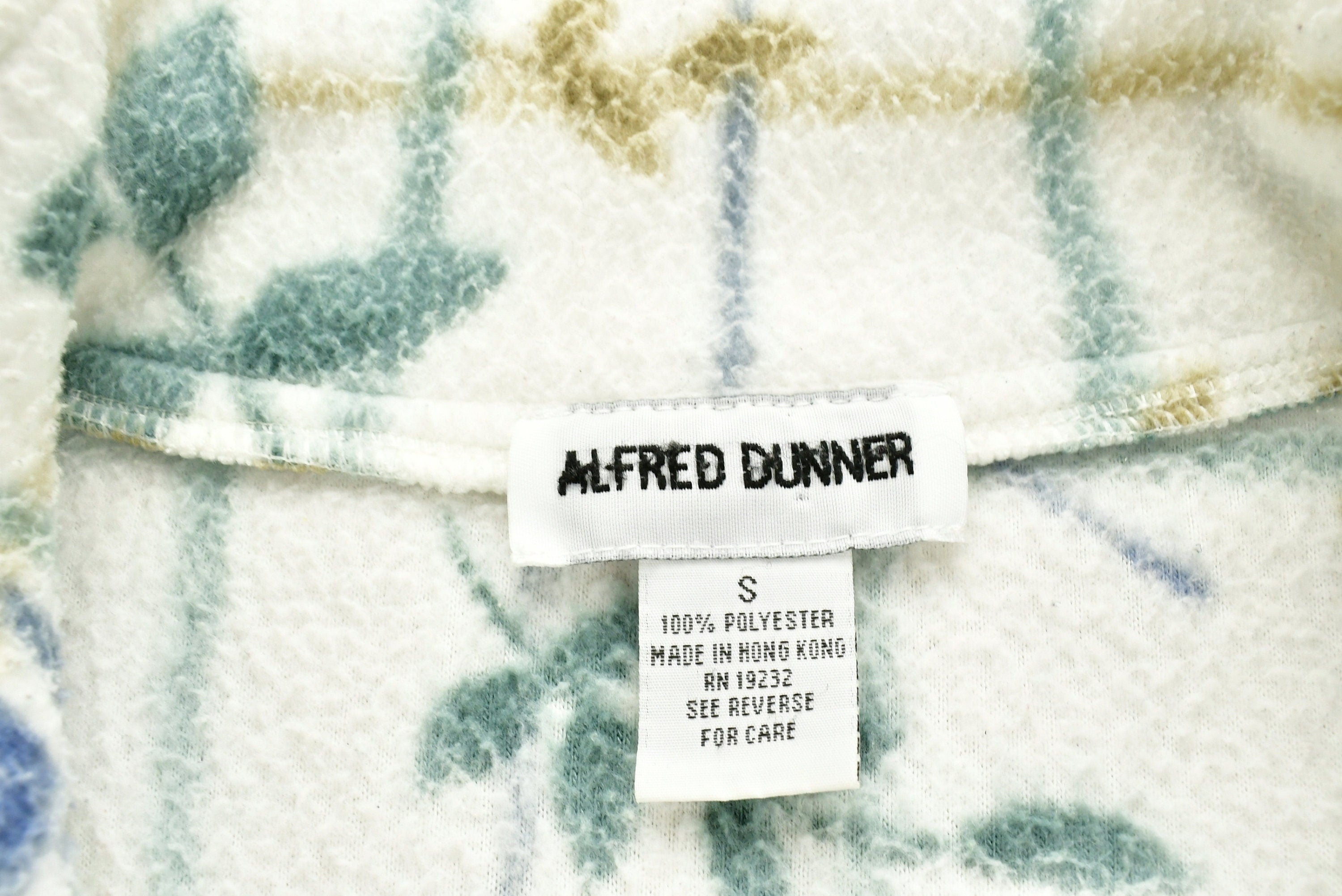 Vintage 1990s Alfred Dunner Flower Graphic Fleece Sweater