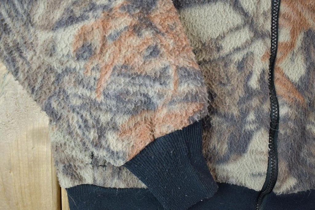Vintage 1990s Fleece Camo Full Zip Sweater