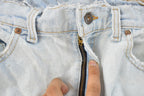 Vintage 1990s Levi's 550 Relaxed Tapered Fit Denim Jeans Men's 32 x 32.5 / 90s Levi's / Distressed Sun Faded Jeans / Made in USA