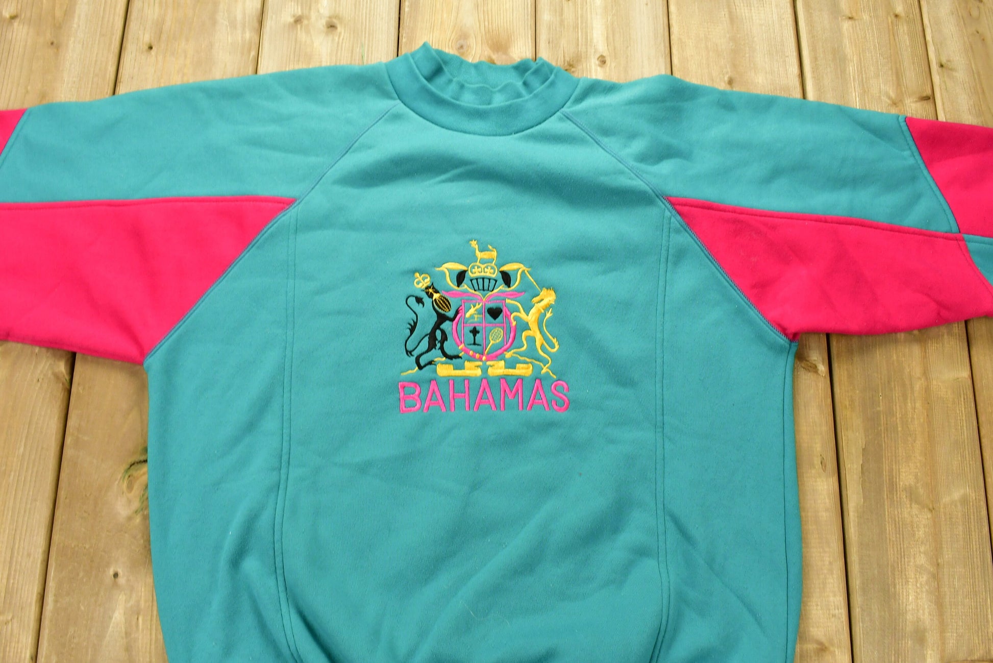 Vintage 1990s Bahamas Tropic Traders Crewneck Sweatshirt