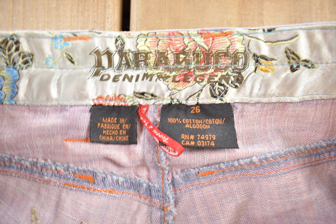 Vintage 1990s Parasuco Deadstock Jeans Size 26x32 / Embroidered / Fashion / Streetwear / Vintage Pants / Y2k Parasuco