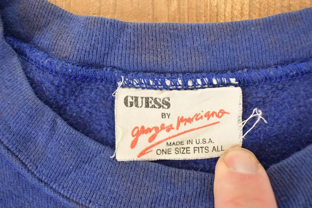Vintage 1990s Guess Jeans Writing Logo Graphic Print Crewneck Sweatshirt Men's M