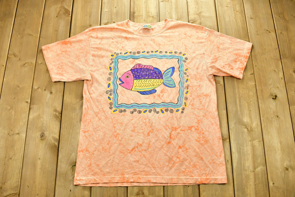 Vintage 90's Fish Graphic Animal T-Shirt
