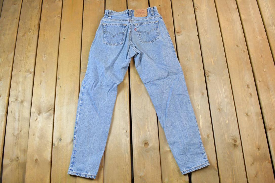 Vintage 1990s Levi Strauss 550 Denim Jeans Size 26 x 29