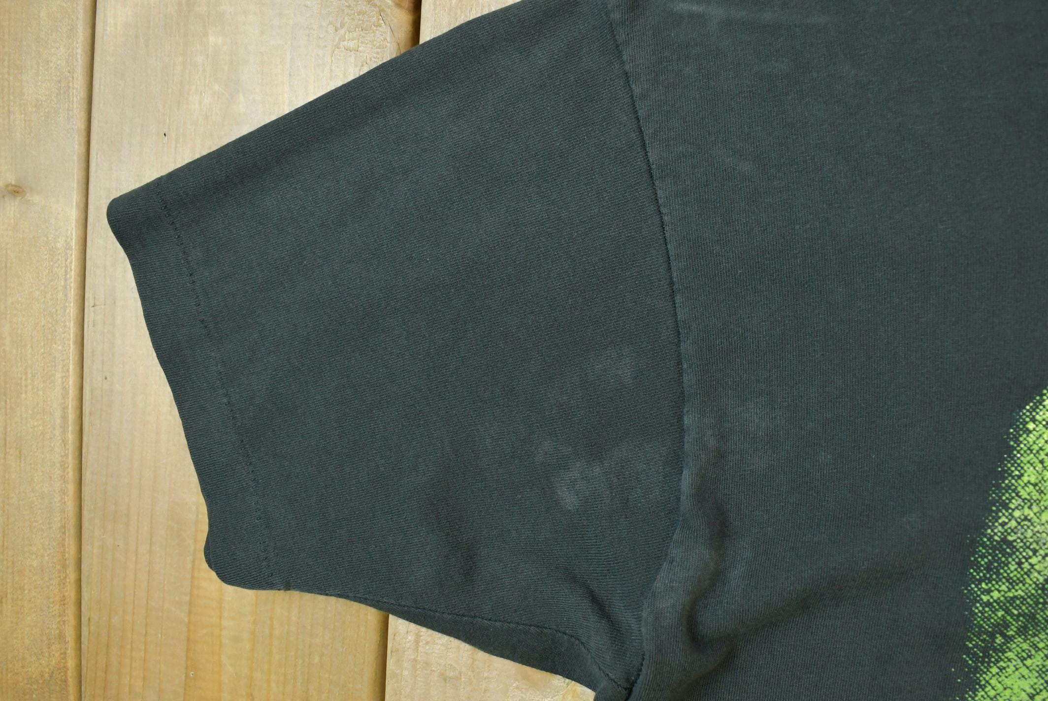 Vintage 1990s Bob Marley Redemption Song Graphic T-Shirt