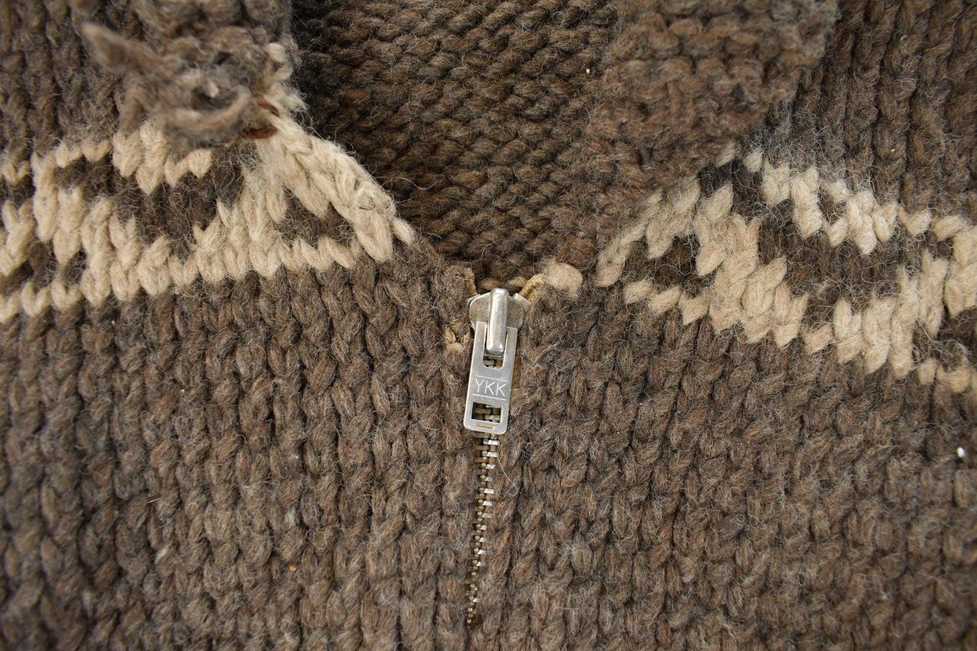 Vintage 1970s Cowichan Full Zip Hand Knit Sweater Men's Large