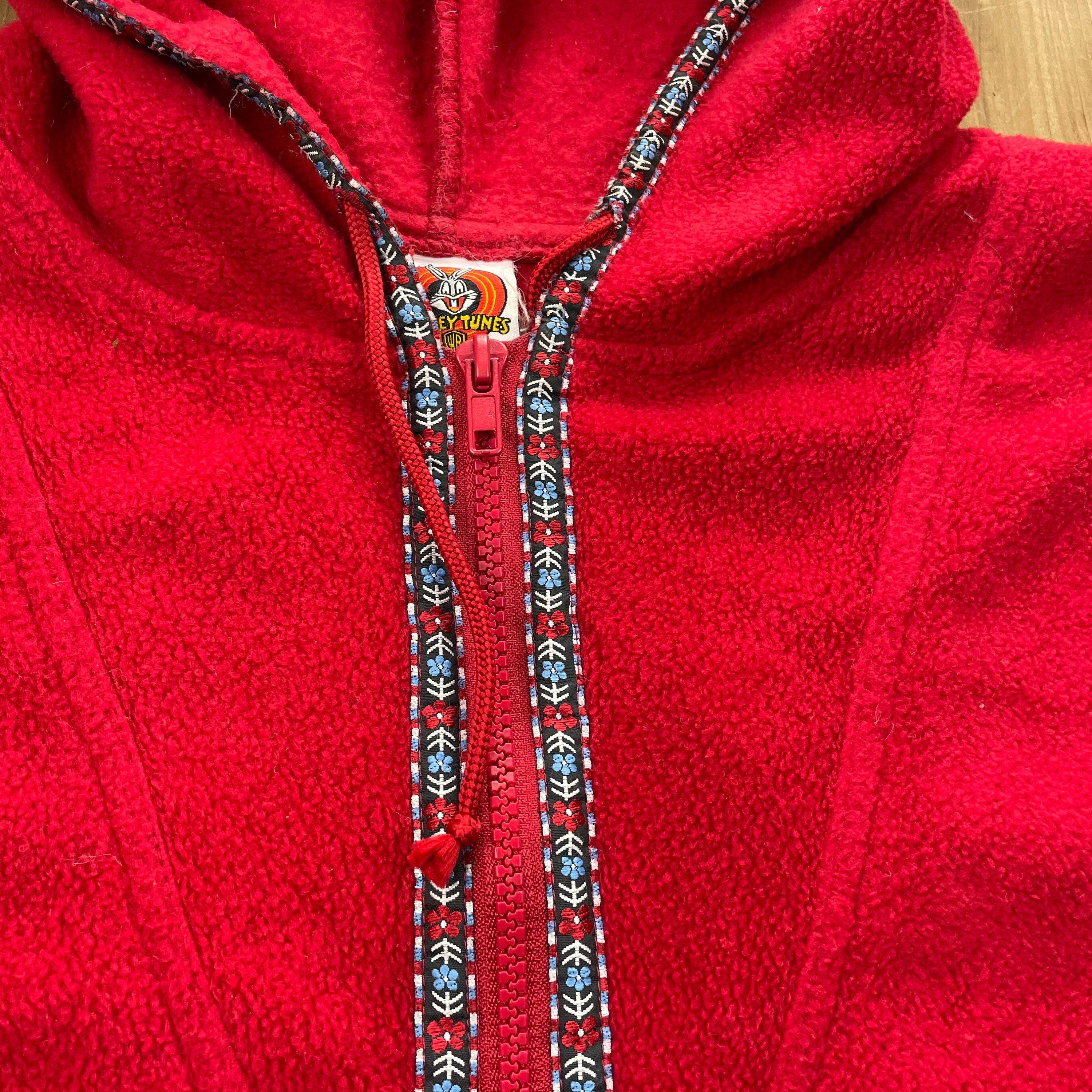 Vintage 2000 Looney Tunes Embroidered Fleece Sweatshirt