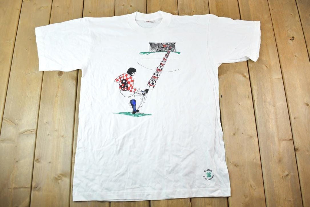 Vintage 1996 Euro Croatia Soccer Souvenir Single Stitch Graphic Print T-Shirt Made In USA