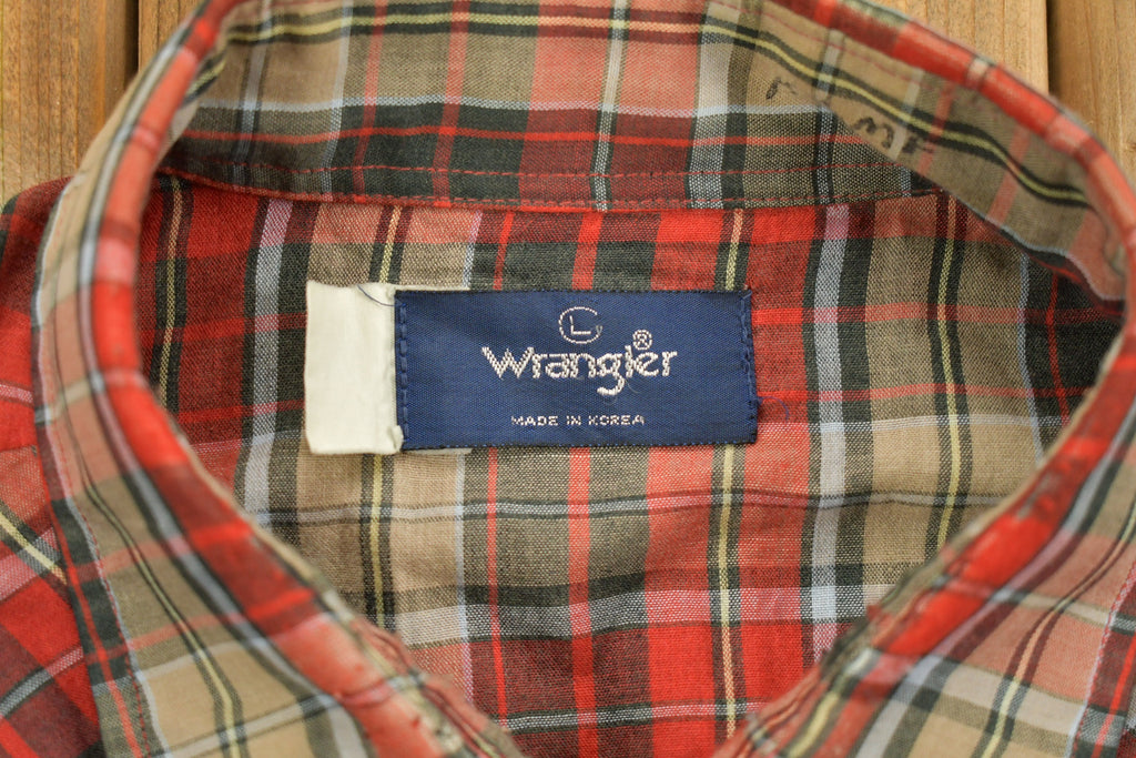 Vintage 1990s Wrangler Plaid Button Up Shirt