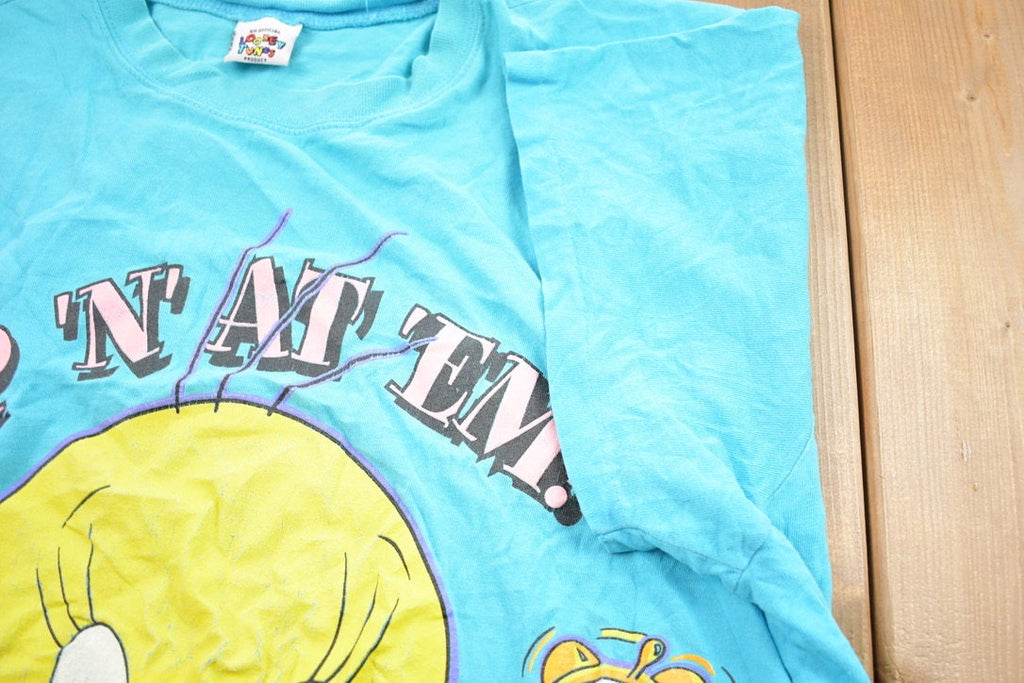 Vintage 1996 Up 'N' St Em! Cute Tweety Bird Graphic T-Shirt