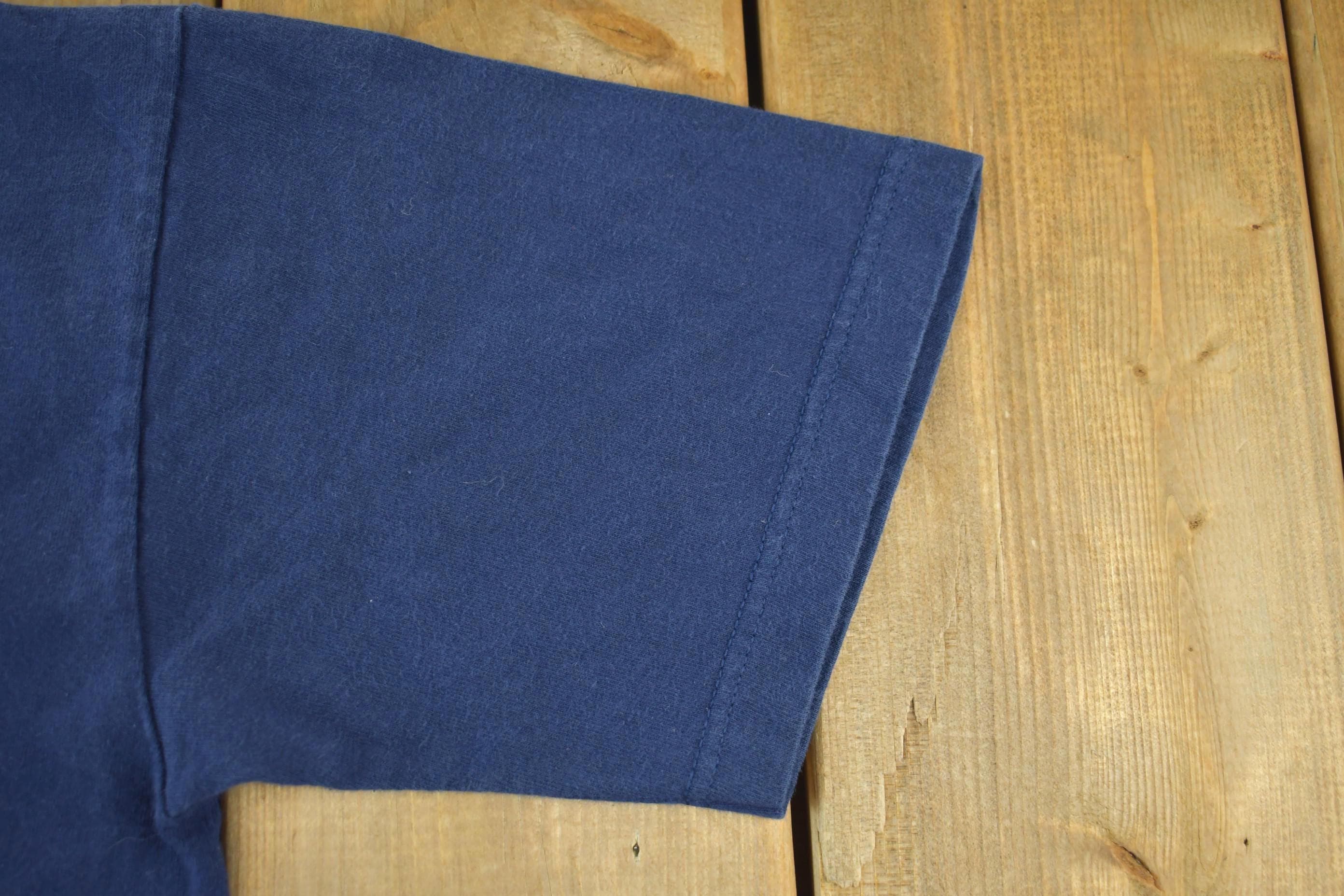 Vintage 1990s Jansport George Washington University T-Shirt