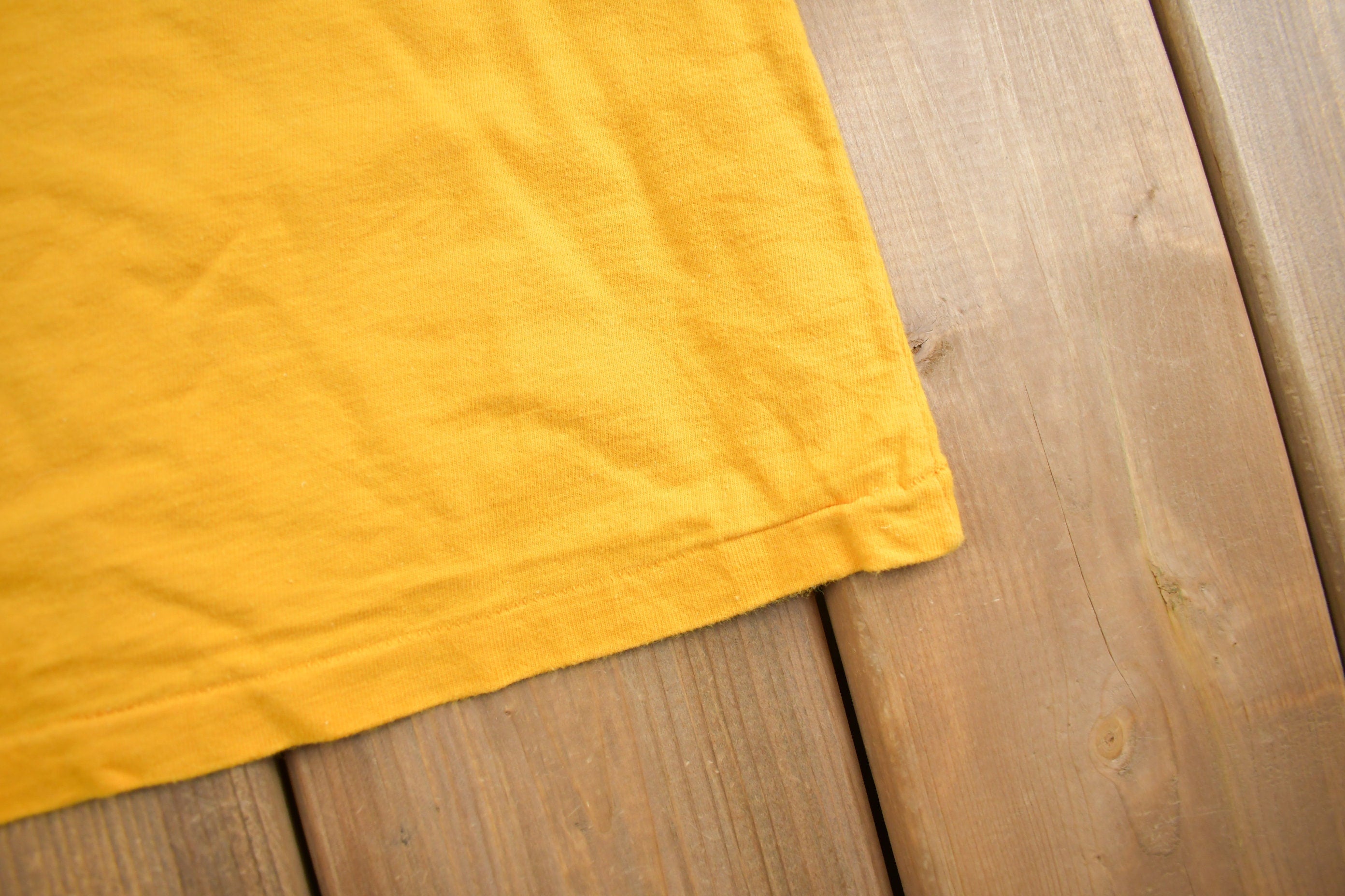 Vintage 1980s Wheeling College Tank Top Shirt