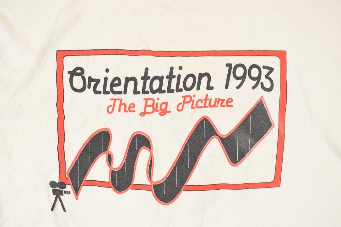 Vintage 1993 Orientation Souvenir Travel T-Shirt Men's L