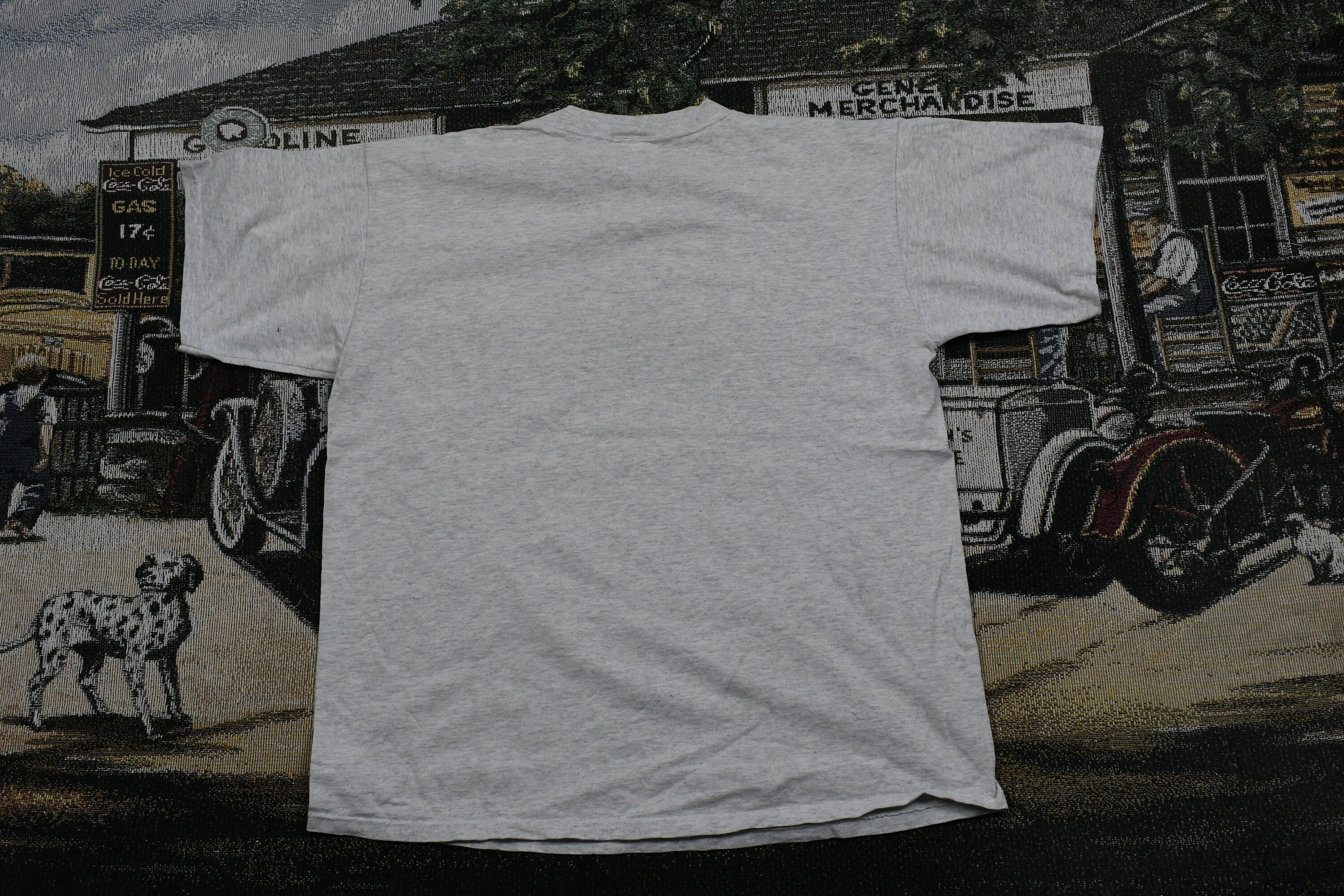 Vintage 1990s Planet Hollywood Walt Disney World Graphic Souvenir T Shirt