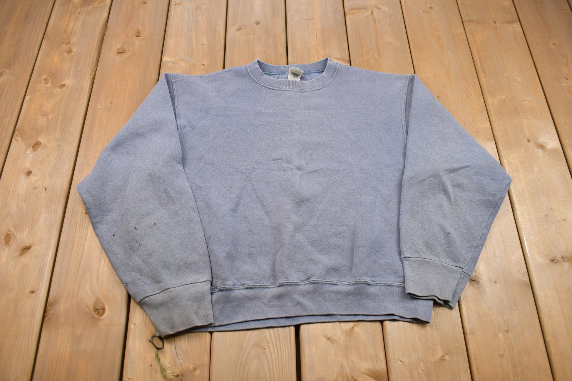 Vintage 1990s Blank Essential Crewneck Sweatshirt