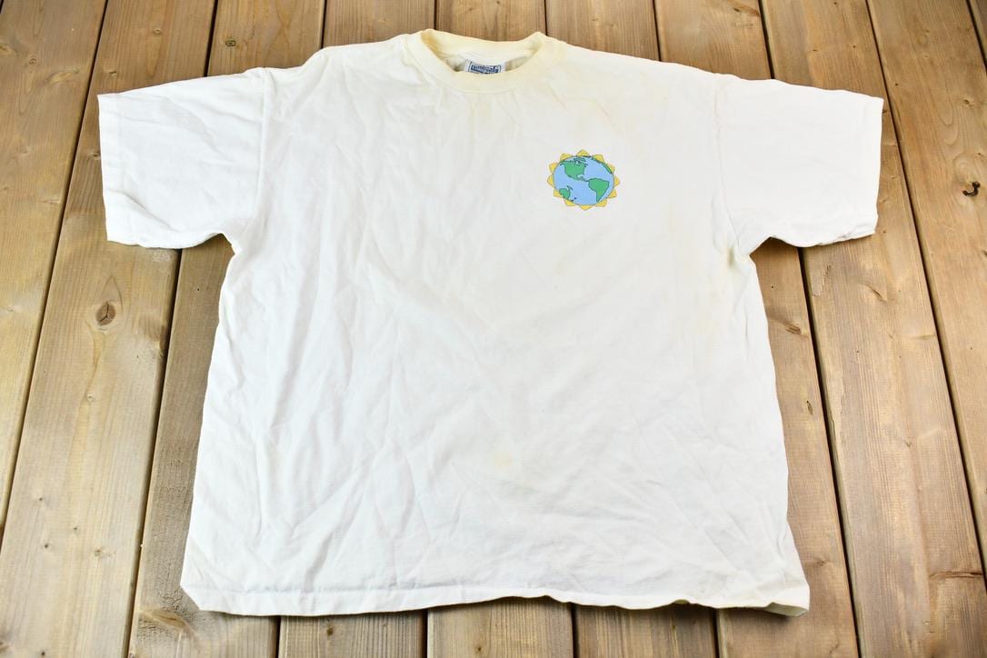 Vintage 1990s Aussie T Company Walk Softly on Mother Earth Single Stitch Graphic T-Shirt