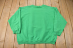 Vintage 1996 Looney Tunes Tweety Bird Christmas Theme Crewneck