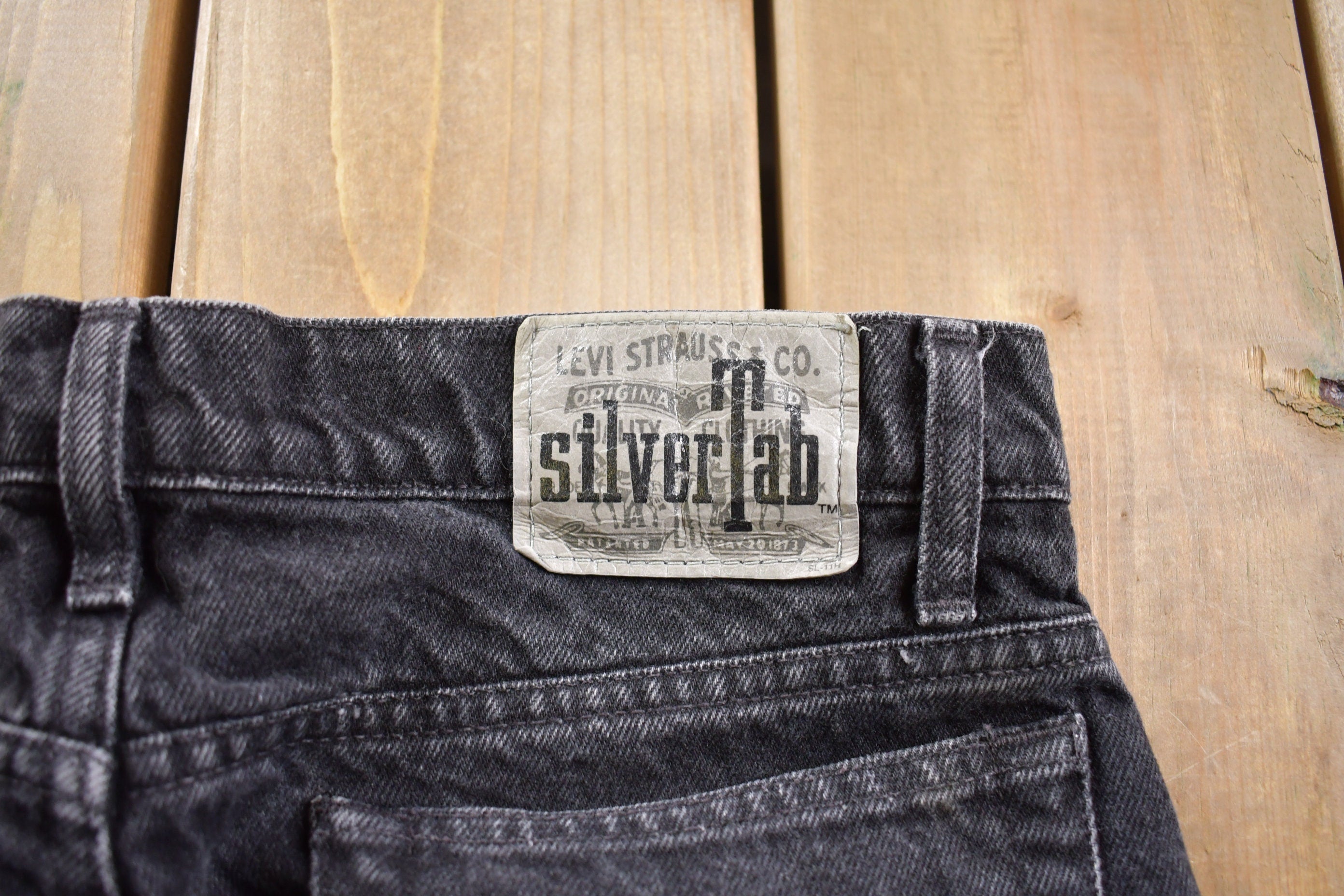 Vintage 1990s Straight And Narrow Silver Tab Levi's Jeans Size 30 x 29.5