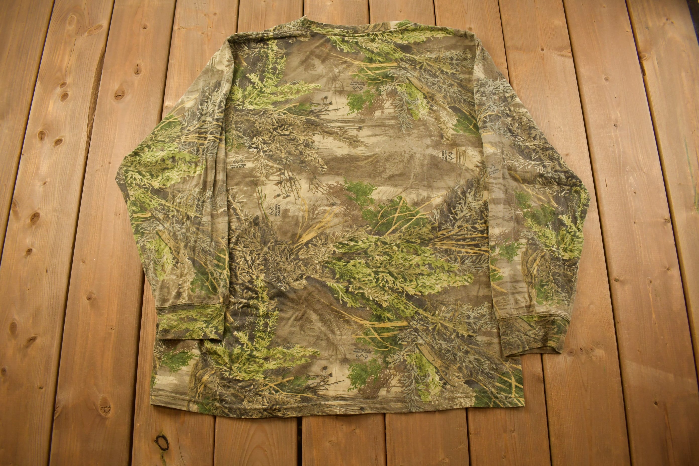 Vintage 1990s Rustic Ridge Camo Graphic T Shirt