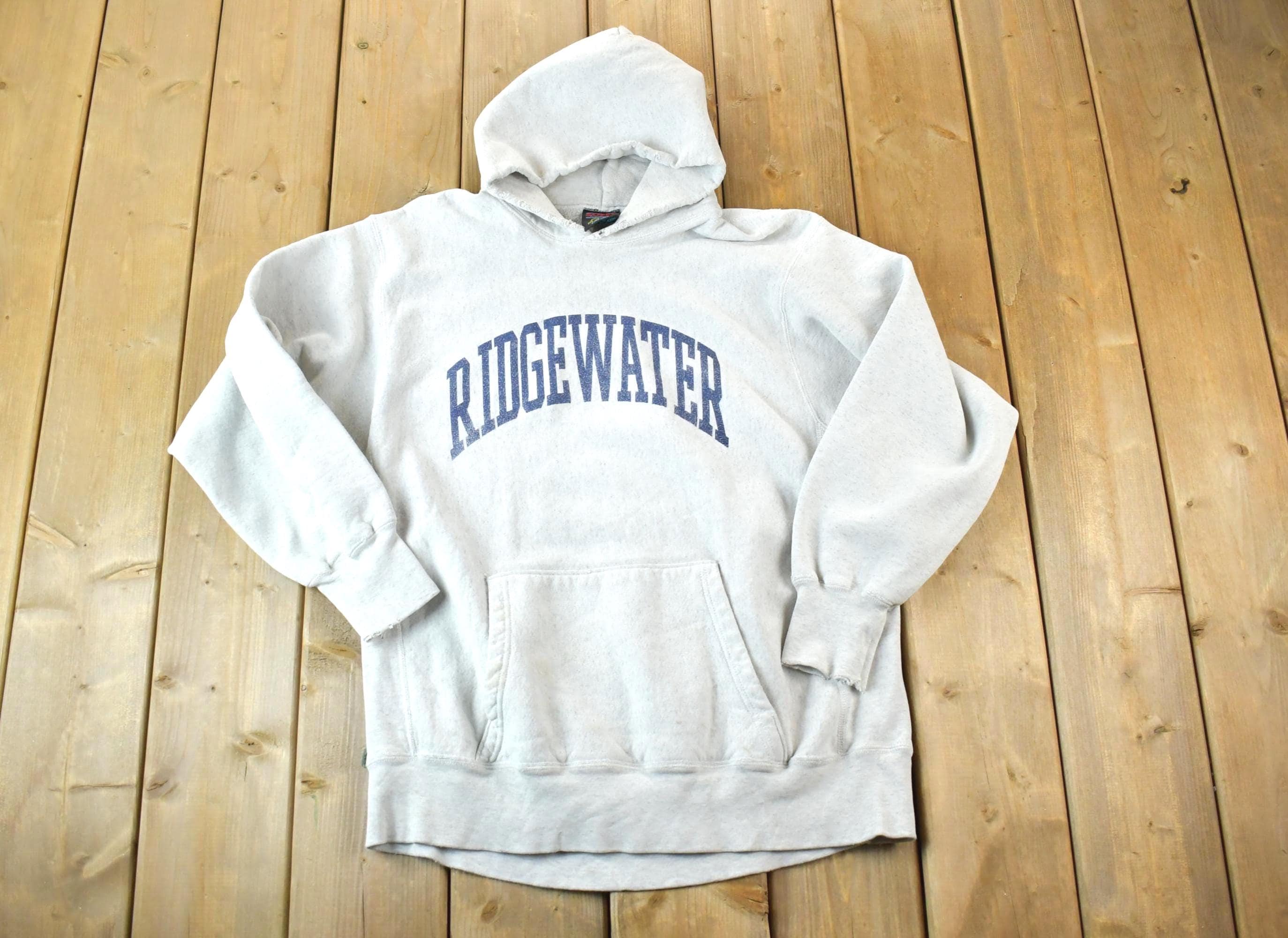 Vintage 1990s Ridgewater Reverse Grain Soffe Fleece Heavyweight Graphic Hoodie