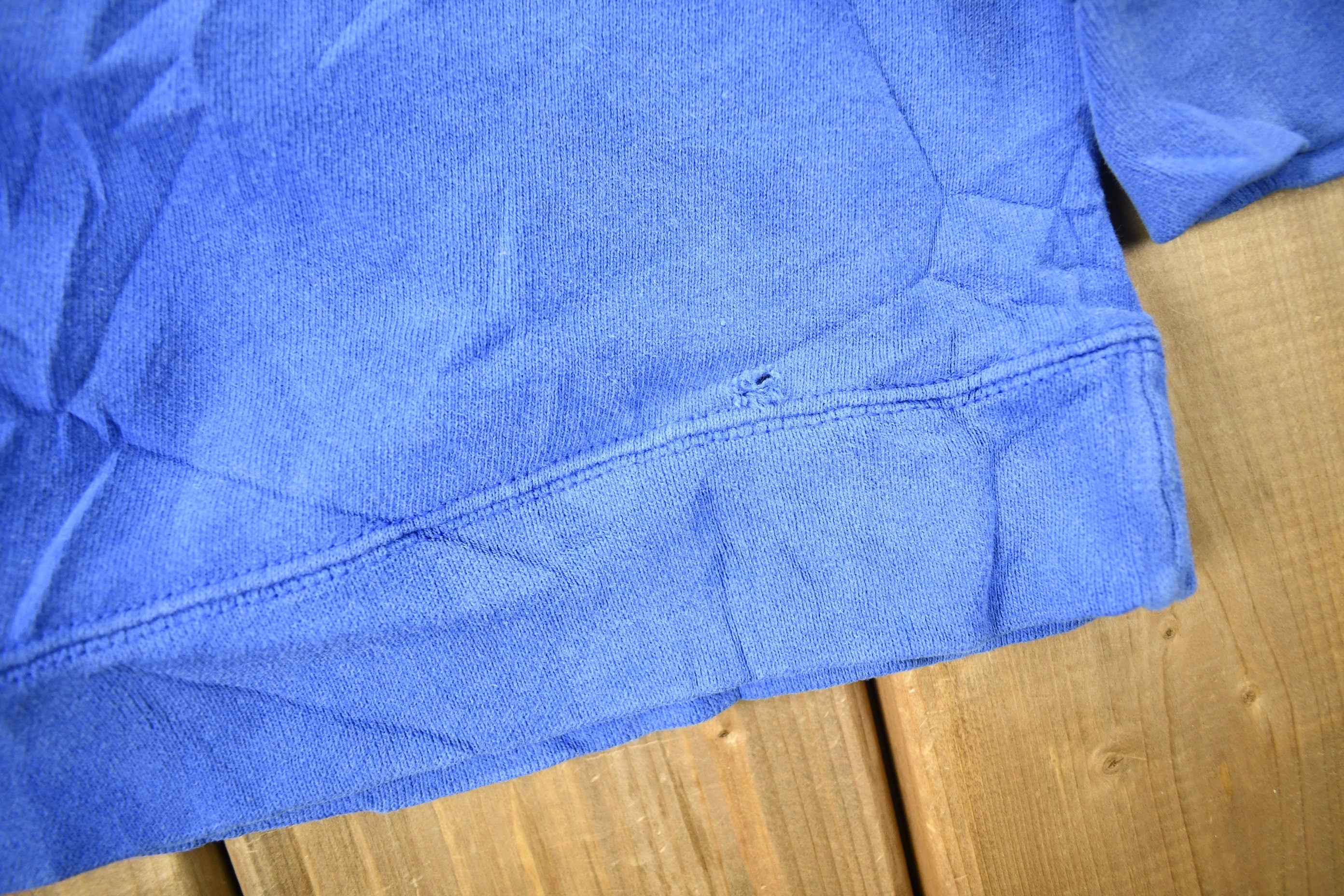Vintage 1990s Fruit Of The Loom Blue Blank Crewneck Sweatshirt