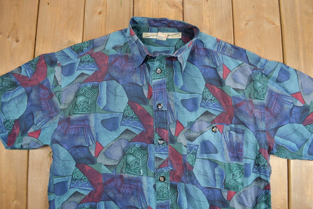 Vintage 1990s Abstract Pattern Canary Island Collection Short Sleeve Button Up Shirt