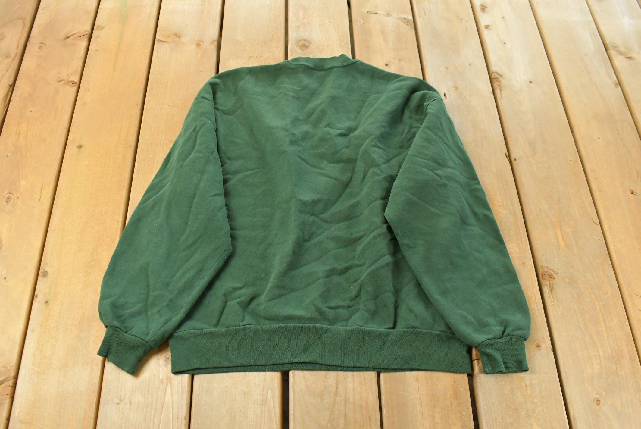 Vintage 1990s JERZEES Bird Embroidered Souvenir Crewneck Sweatshirt Men's L  90's Cute Birds Graphic Sweater  Made in USA
