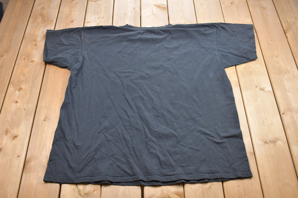 Vintage 1990s Art Graphic T-Shirt
