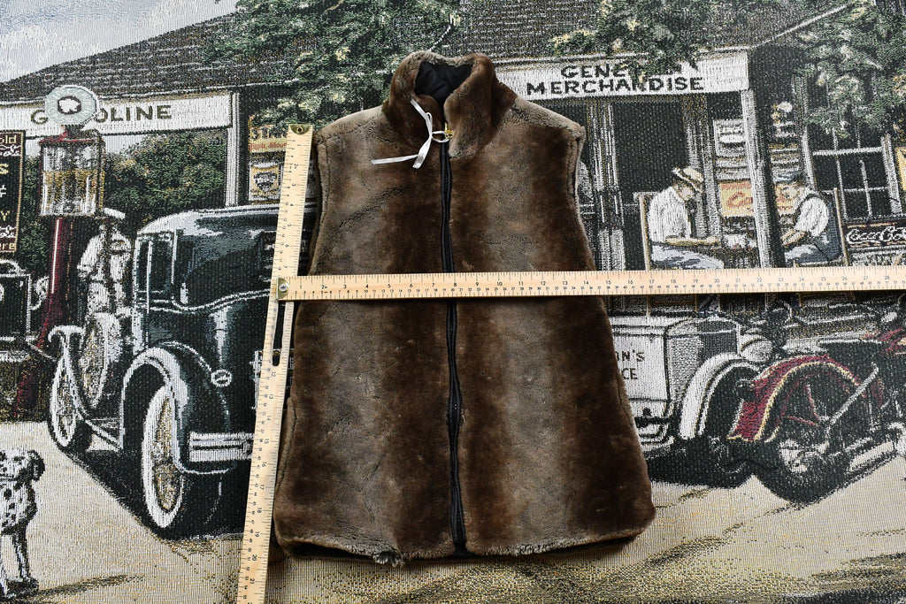 Vintage 1990s Hawke & Co Outfitter Faux Fur Full Zip Vest