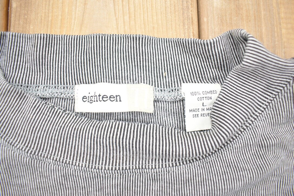 Vintage 1990s Eighteen Striped Crewneck Sweatshirt / 90s Crewneck / Blank / Essential / Streetwear / 90s Blank