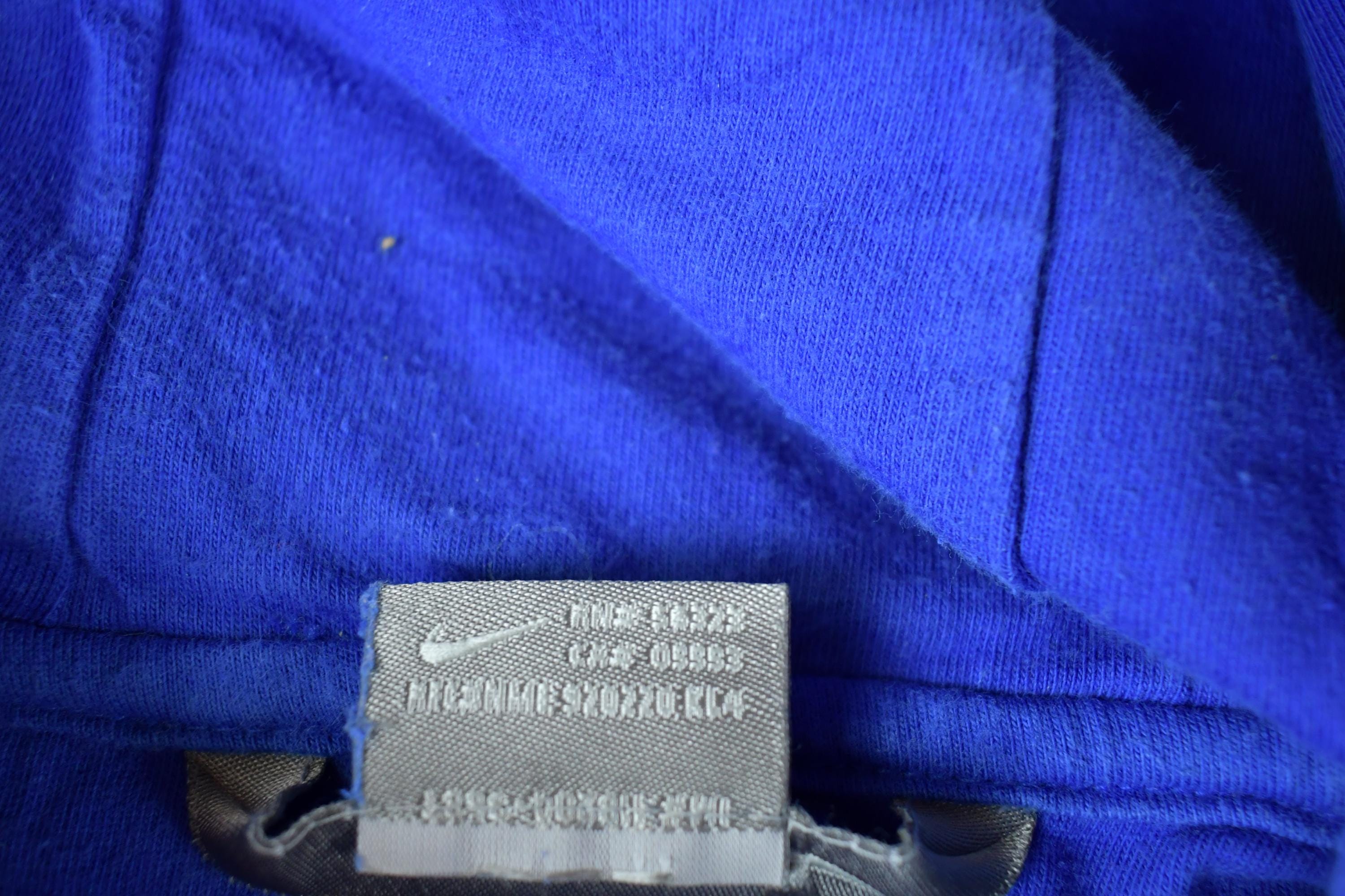 Vintage 1990s Nike Embroidered Mini Swoosh Hoodie Sweatshirt