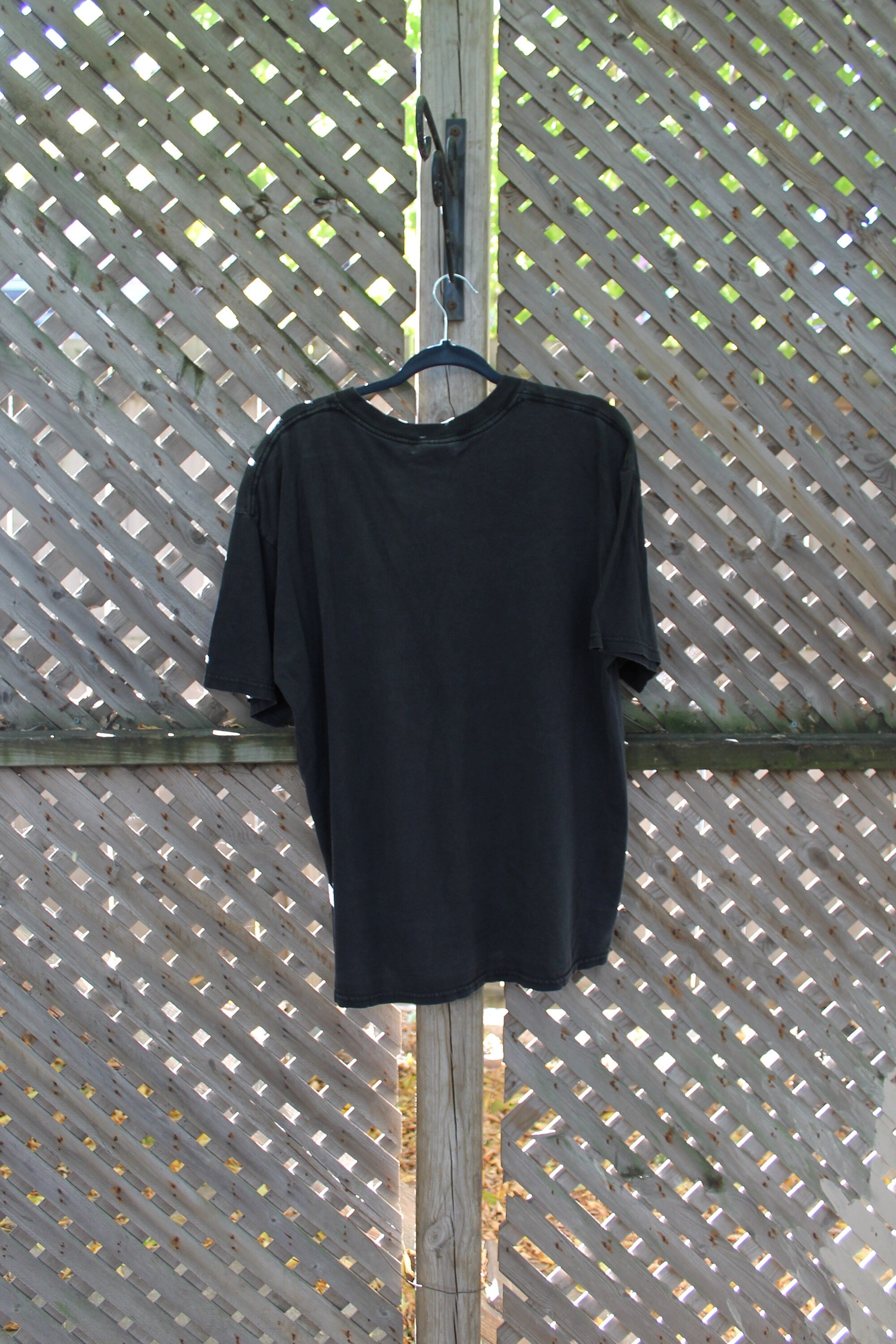 Vintage 2000New Years Eve Graphic T-Shirt