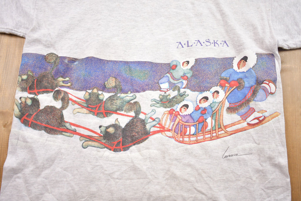 Vintage 1990s Double Collar Dog Sledding Alaska Souvenir T Shirt