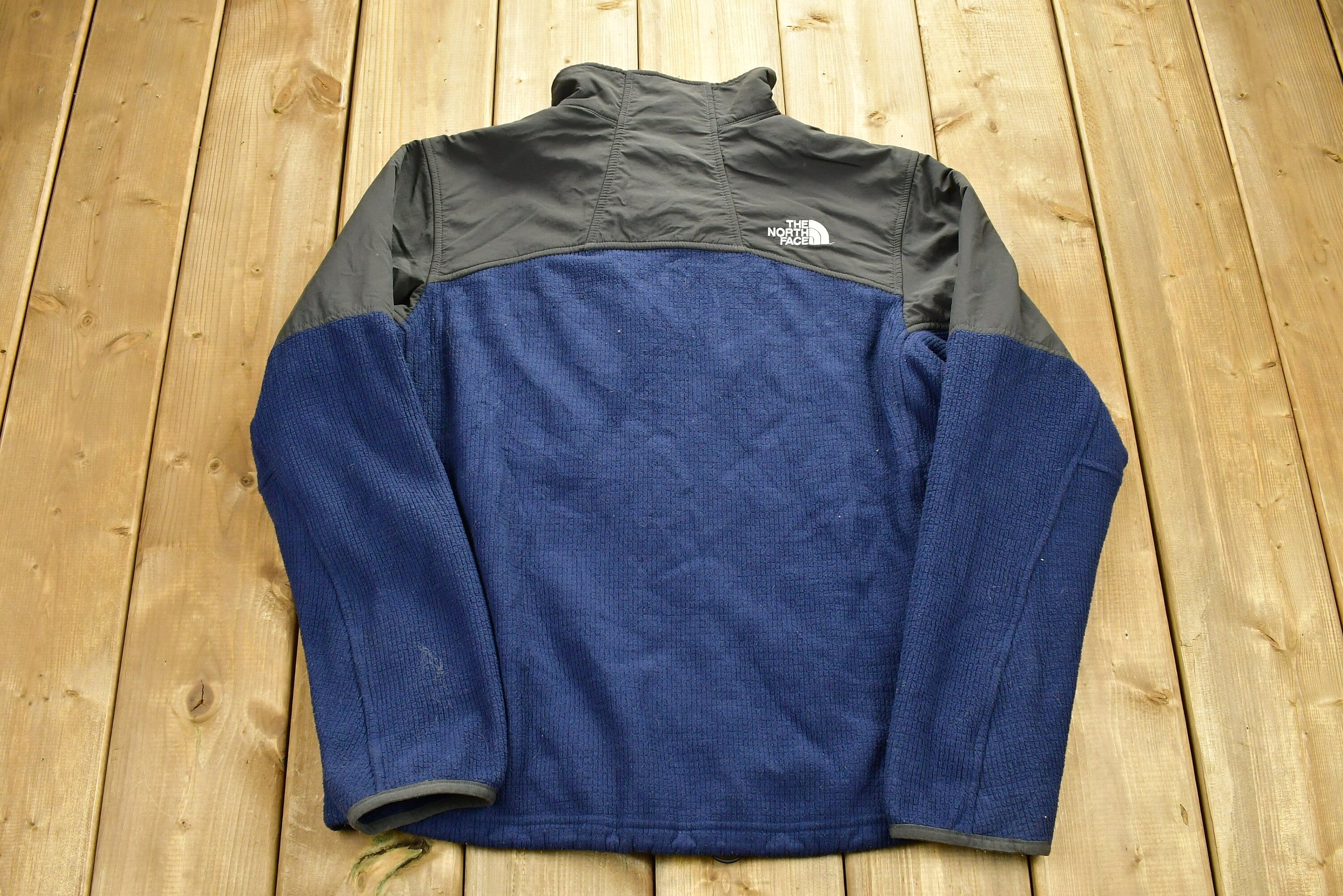 Vintage 1990s The North Face Full Zip Fleece Sweater  Sportswear  1990s TNF  Streetwear  Athleisure  Hiking  Fall  Winter