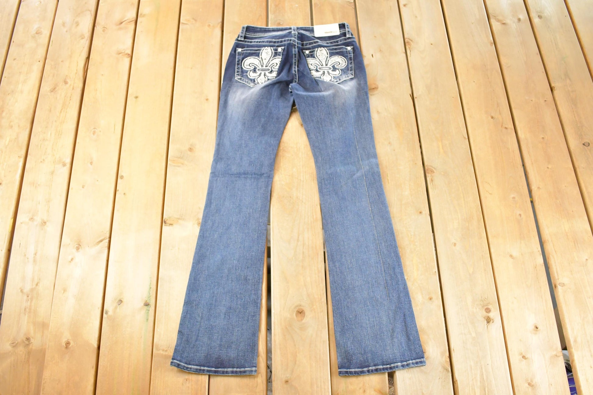 Vintage Deadstock Y2K Grace In LA Bedazzled Bootcut Low Rise Jeans Women's Size 26 x 31