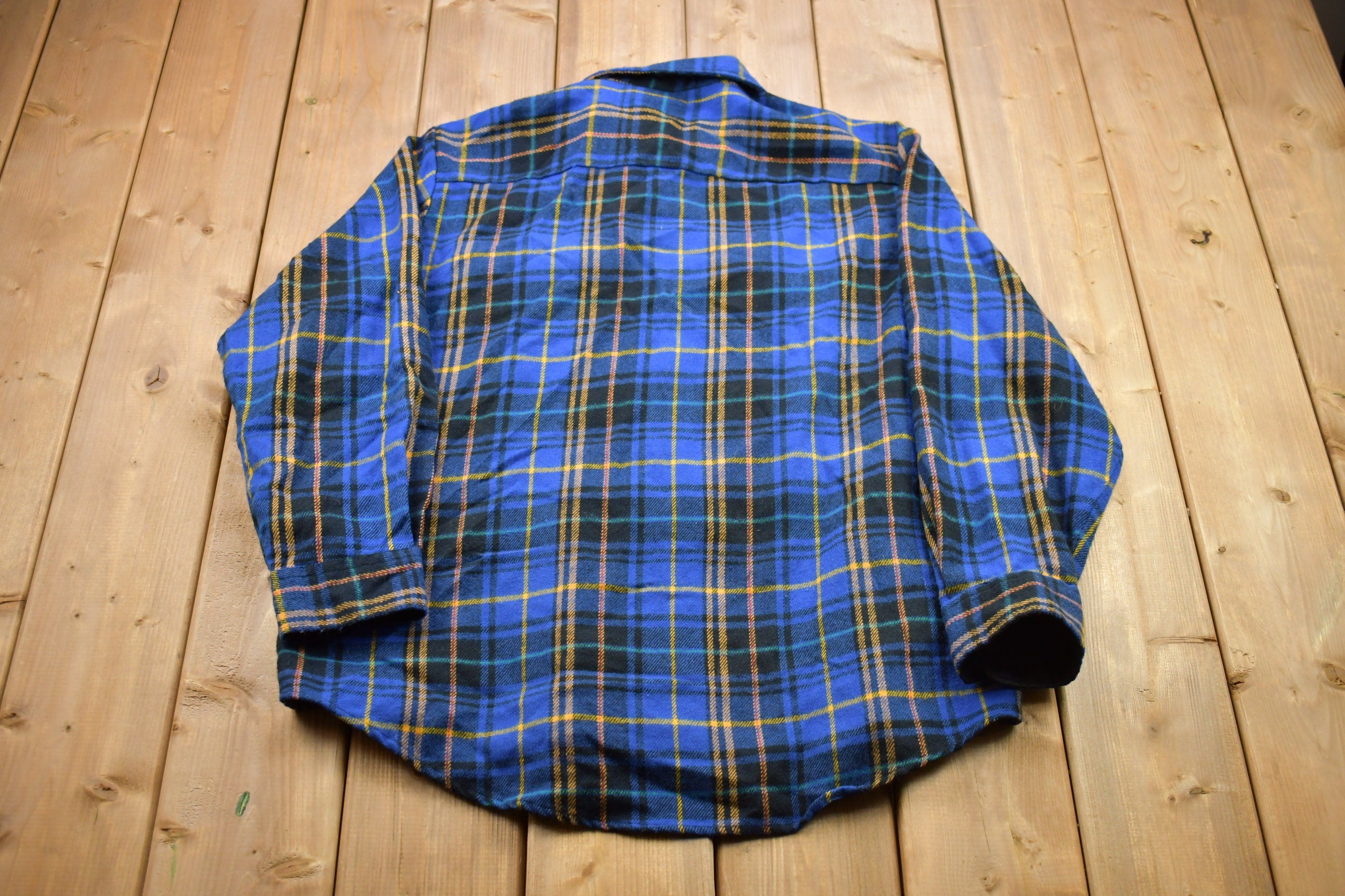 Vintage 1990s Plaid Winter Flannel Button Up Shirt