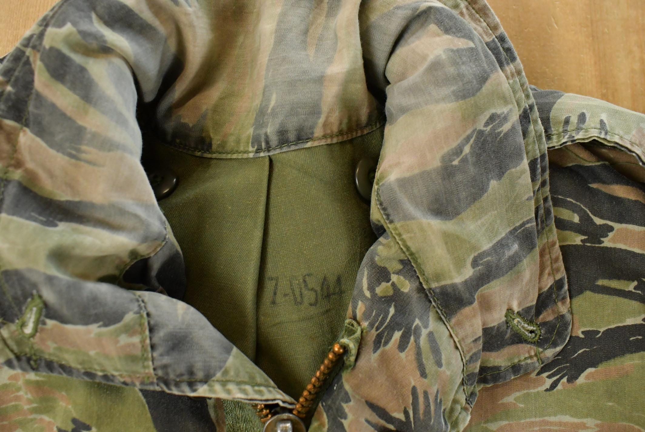 Vintage 1980s Tiger Camo Military Jacket Men's Small