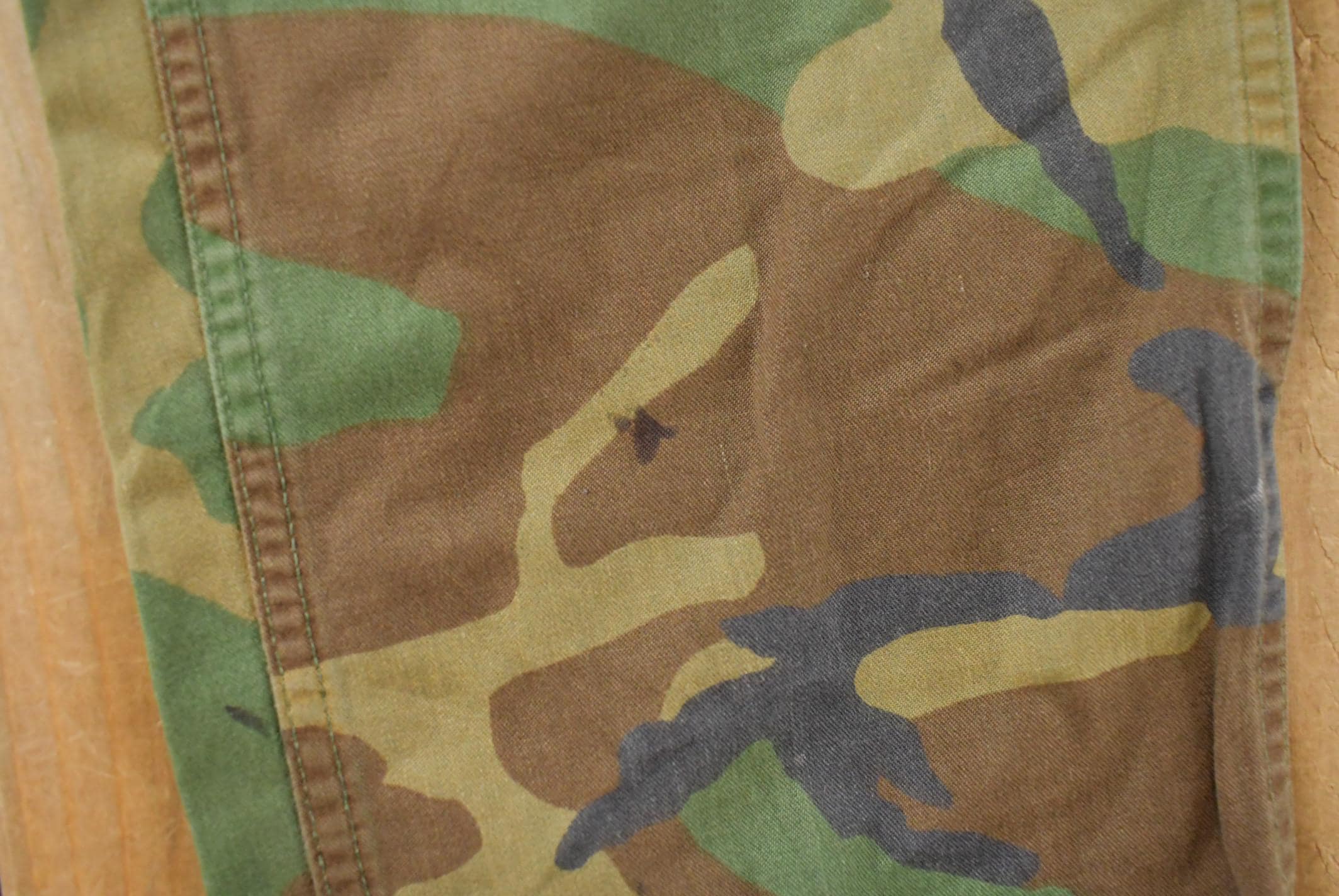 Vintage 1990s Army Woodland Camouflage Cargo Pants Men's Small